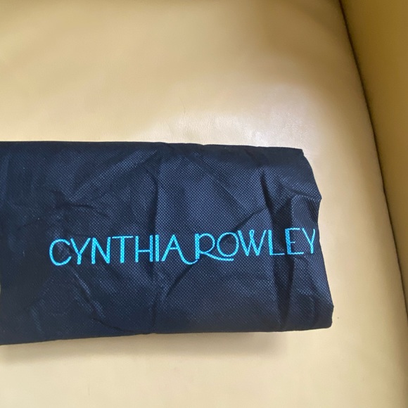 Cynthia Rowley denim color with brown trim handbag - Picture 2 of 5